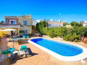 Отель Villa Mercedes Exotica Nerja  Нерха